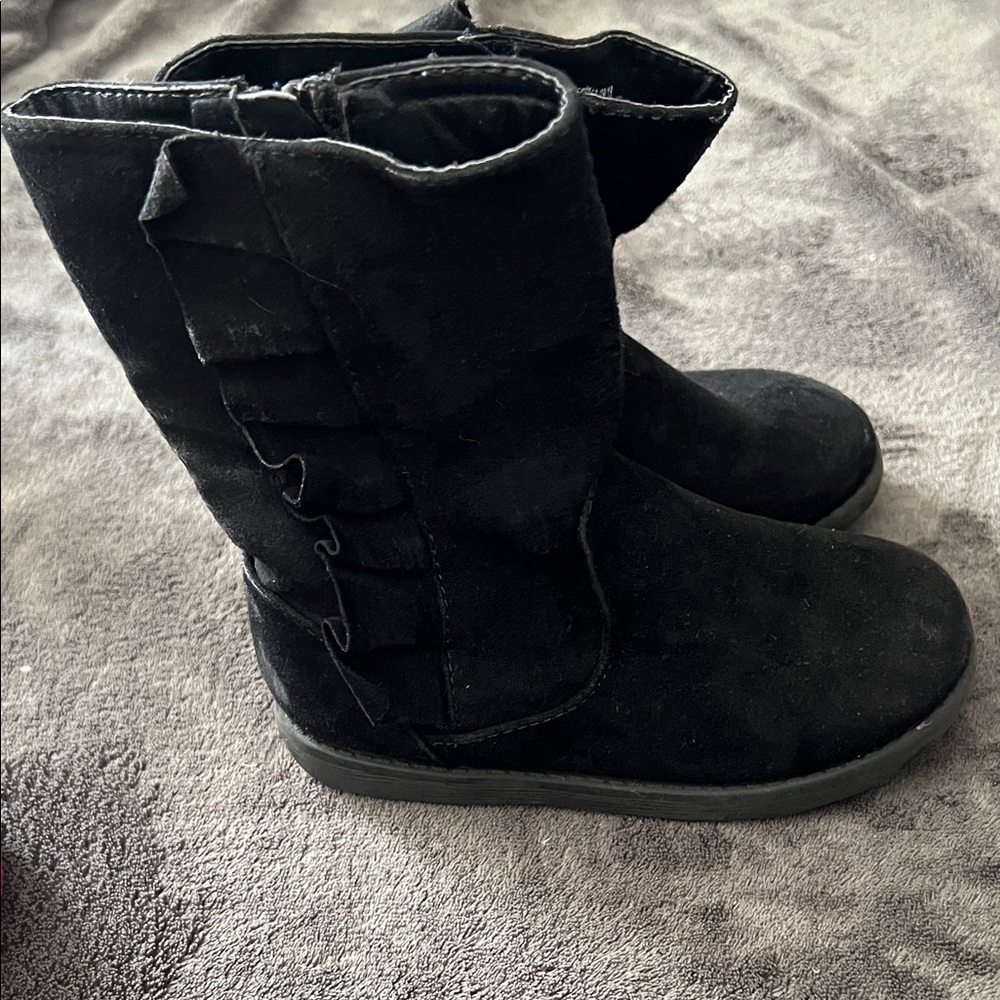 Cat & Jack Black Kids Boots with Ruffle Detail